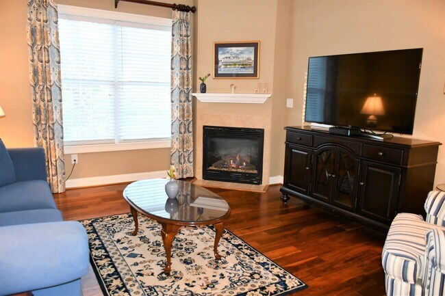 Building Photo - 80 Carriage Way