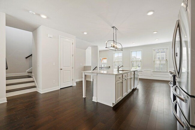 Building Photo - 4240 Hickory Pne Aly