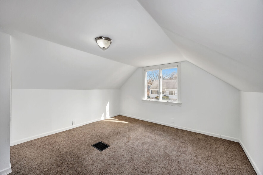 Building Photo - 2324 Langdon Farm Rd