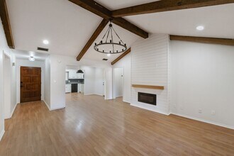 Building Photo - Modern Comfort, Warm Vibes Mission Gem