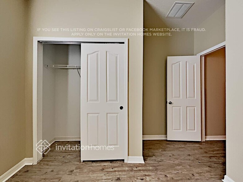 Building Photo - 2316 Avellino Ave