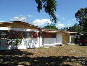 Building Photo - Imperial Estates Rental