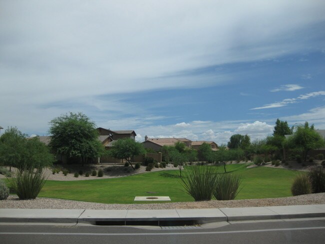 Building Photo - 1421 W Pelican Ct