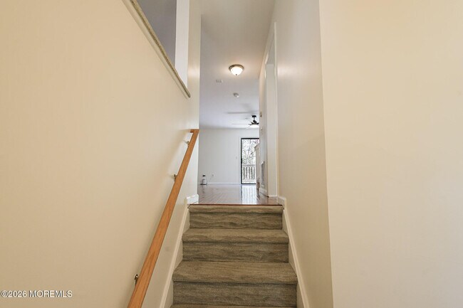 Building Photo - 1601 Alpine Trail