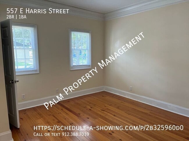 Building Photo - 557 E Harris St