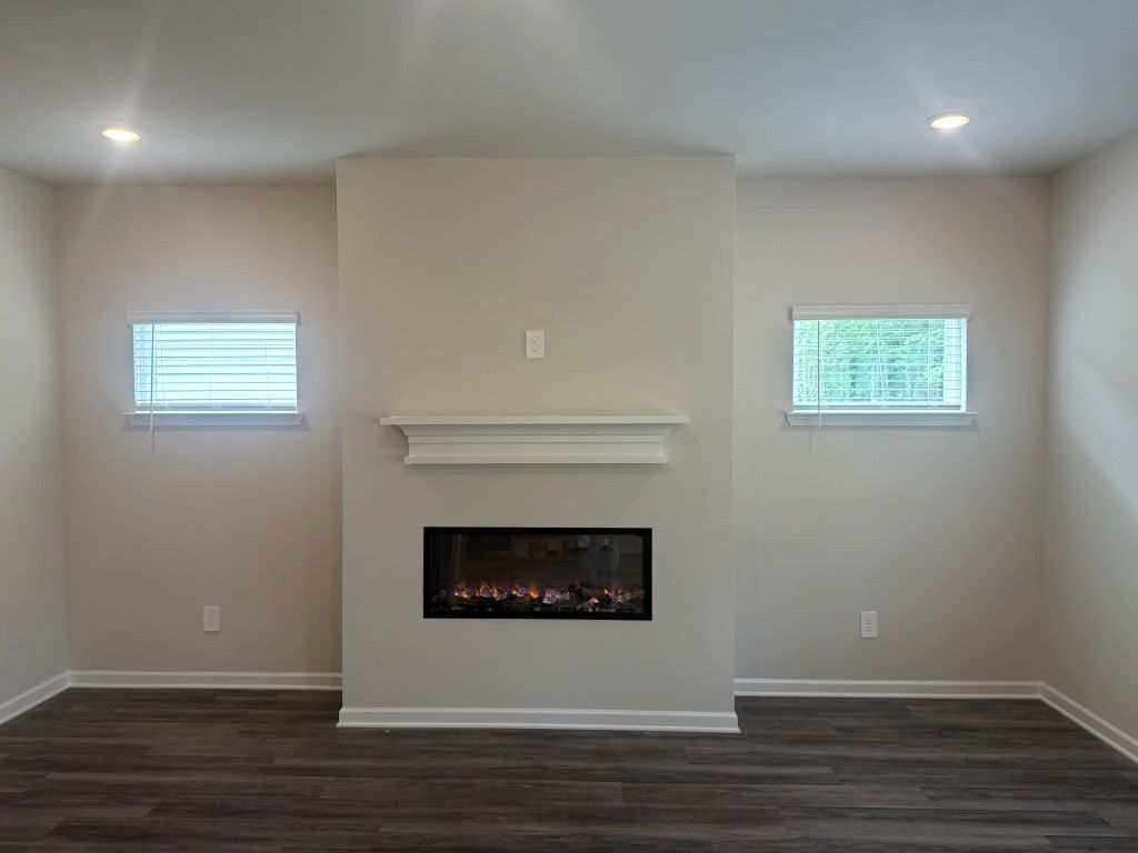 Building Photo - 2304 Grape Vine Wy