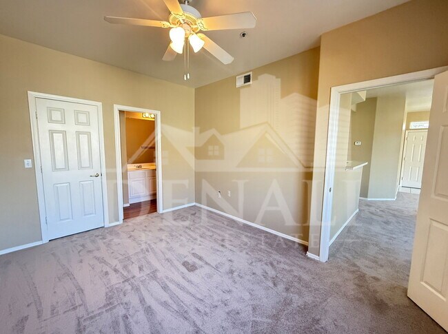 Building Photo - 11375 E Sahuaro Dr