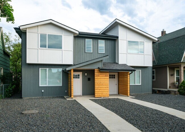 Building Photo - 1113 W Sinto Ave