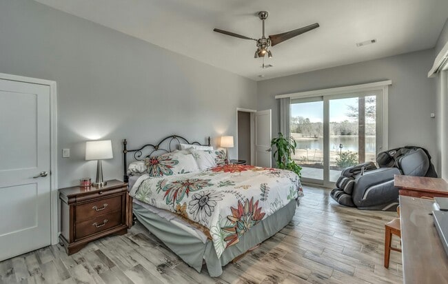 Building Photo - 1310 Jimmy Williams Rd