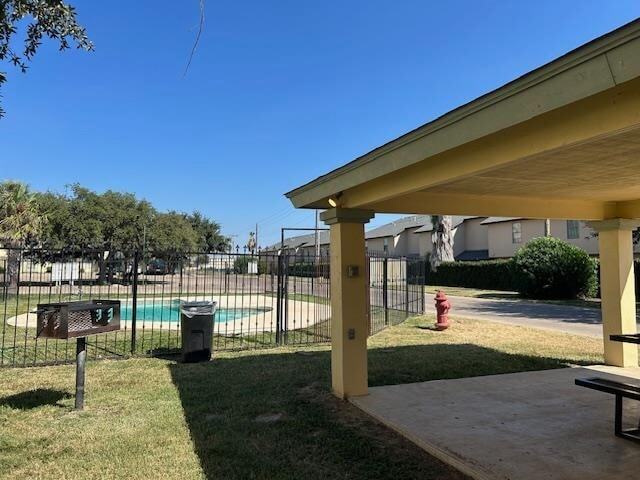 Building Photo - 1000 Ranchway Dr