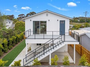 Building Photo - Introducing a stunning newly constructed t...