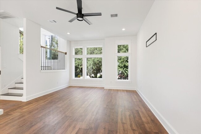 Building Photo - 6725 St Augustine St