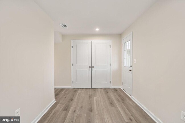 Building Photo - 7263 Congressional Cir