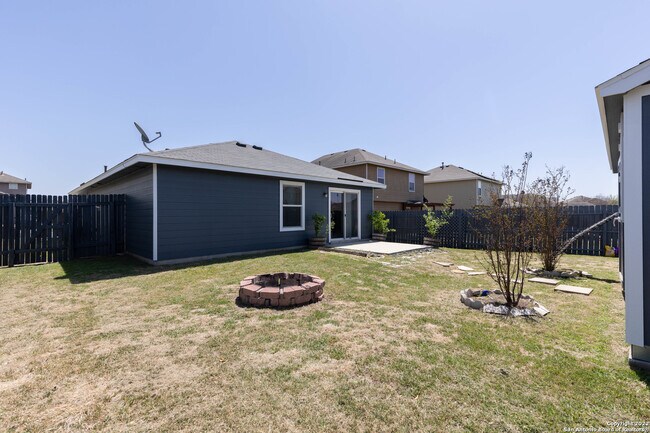 Building Photo - 2319 Salmon Creek