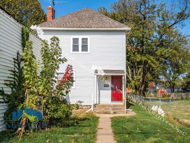 Building Photo - 753 1/2-878-872 Sullivant Ave