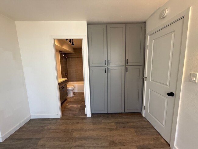 Building Photo - OCEAN View Unfurnished 1 bed/1 bath in Puu...
