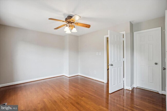 Building Photo - 14634 Battery Ridge Ln