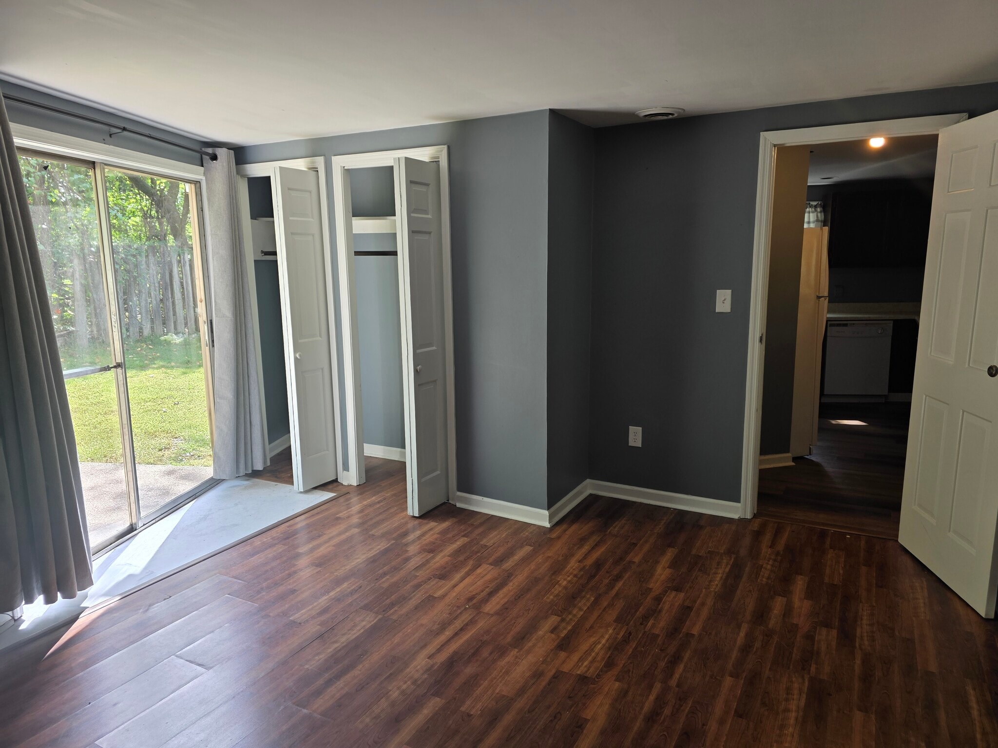 Bedroom - 216 Roundhouse Rd