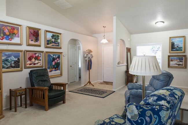 Building Photo - 1003 Partridge St