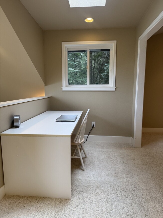 Building Photo - Private Orcas Island home with scenic views and tranquil outdoor space