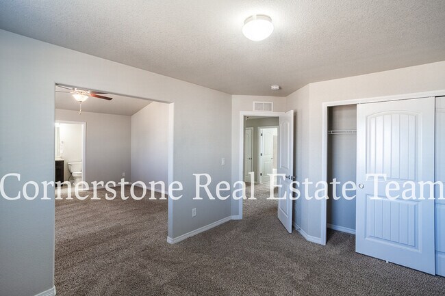 Building Photo - 10758 Saco Dr