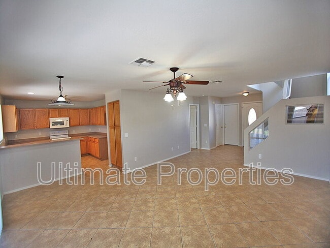 Building Photo - 12511 N 121st Dr