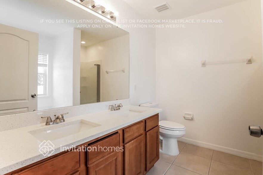 Building Photo - 7148 Five Oaks Dr
