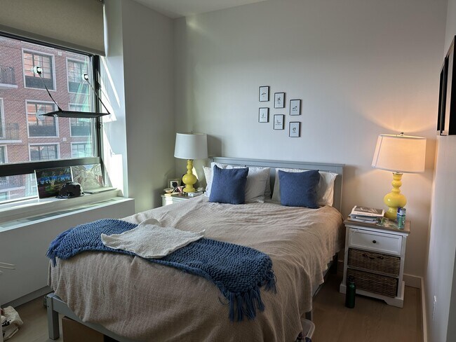 Building Photo - 4428 Purves St