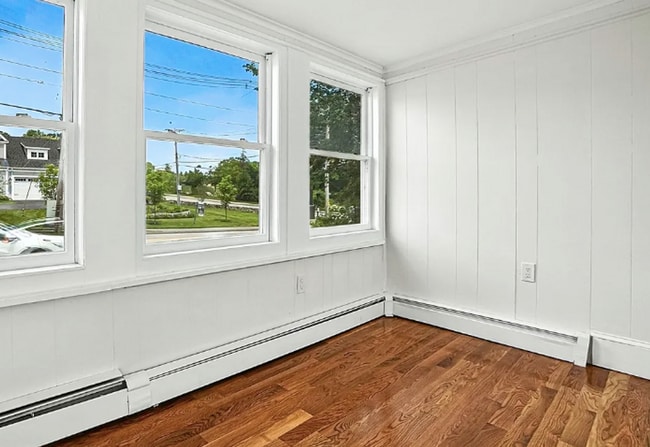 Building Photo - newly renovated 4 bdr farm house - rent to...