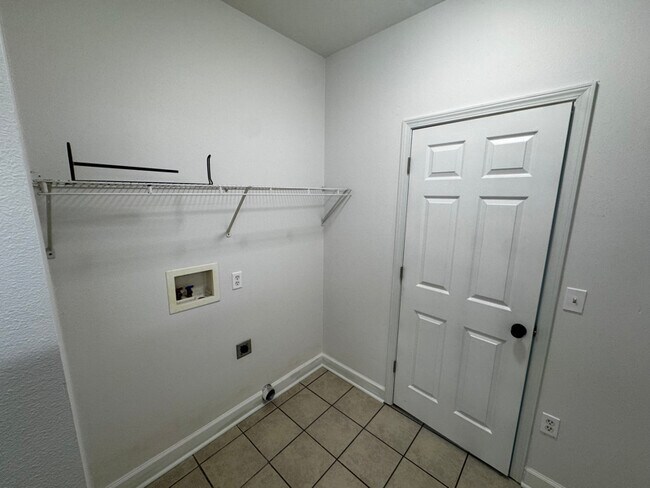 Building Photo - 4583 Congo Rd