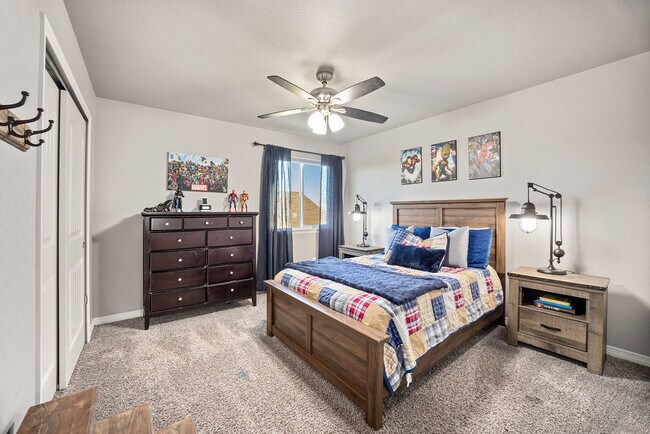 Building Photo - 580 Boxwood Dr