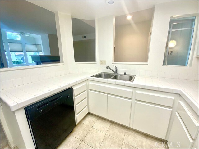 Building Photo - 12 Coco Beach