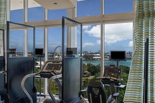 Building Photo - 50 Biscayne Blvd