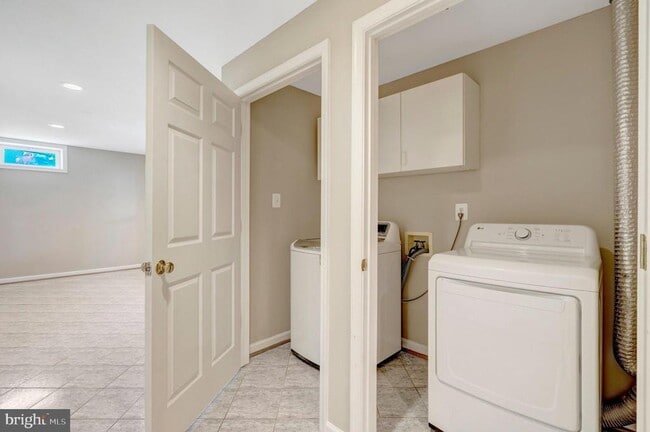 Building Photo - 15540 Wigeon Way