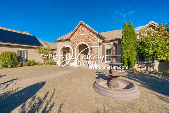 Building Photo - 15020 Redmond Lp