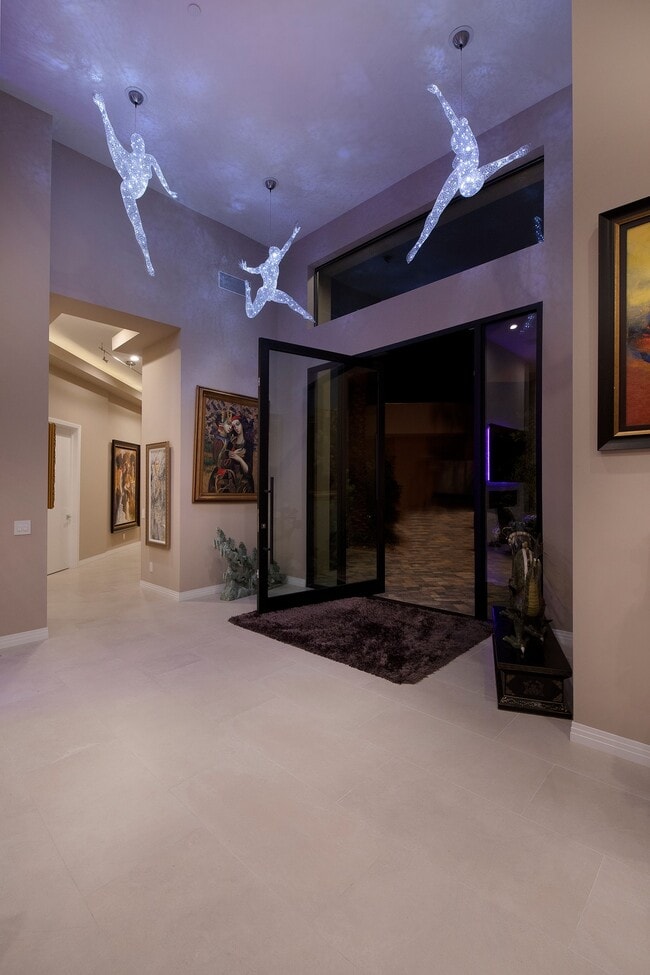 Building Photo - 661 Dragon Peak Dr