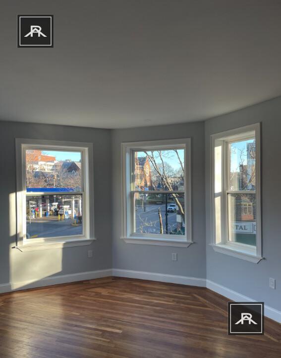 Building Photo - 3 bedroom in Brookline MA 02446