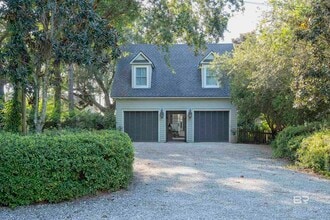 Building Photo - 14425 Scenic Hwy 98