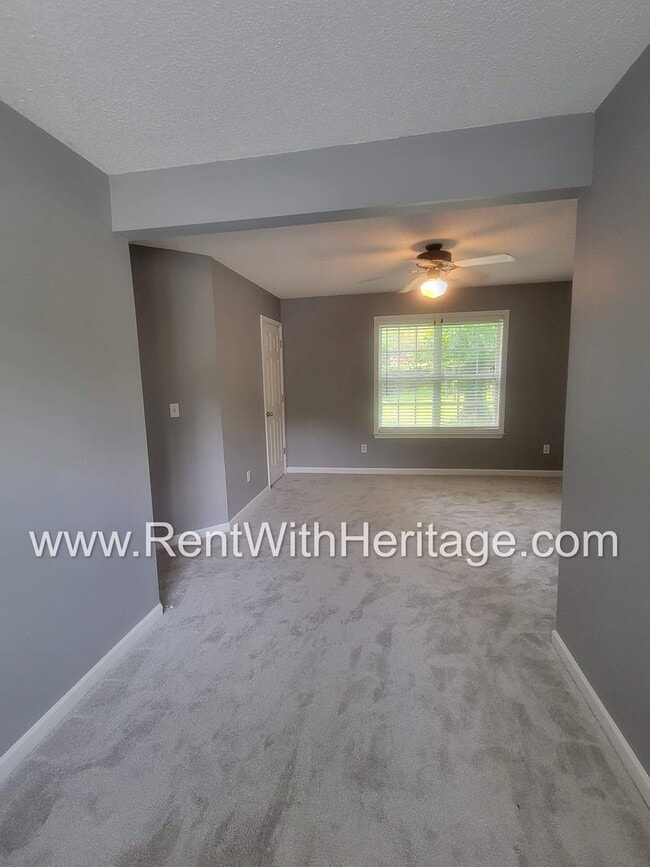 Building Photo - GORGEOUS HOME IN POPULAR HIGHLANDS AT CREEKSIDE GOLF / SWIM / TENNIS COMMUNITY