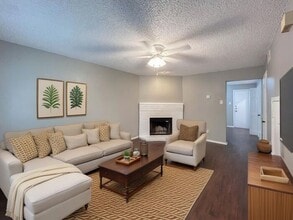 Building Photo - 610 Wolftrap Dr