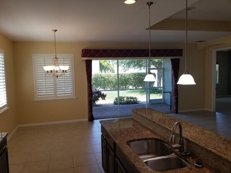 Building Photo - Celebration Cape - Gated Community - 3/2+Den/2 car garage