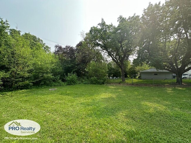 Building Photo - 4 Bedroom Home in Anoka