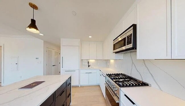 Building Photo - 52 Leo M Birmingham Pkwy