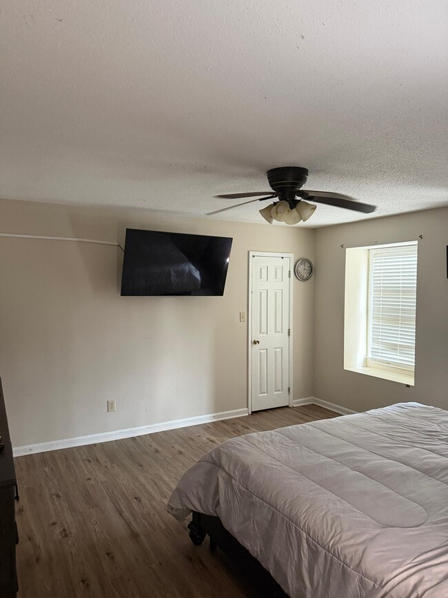 Building Photo - 10 Chase Plantation Pkwy