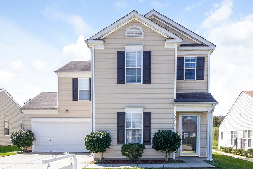 Primary Photo - 10030 Orchard Grass Ct