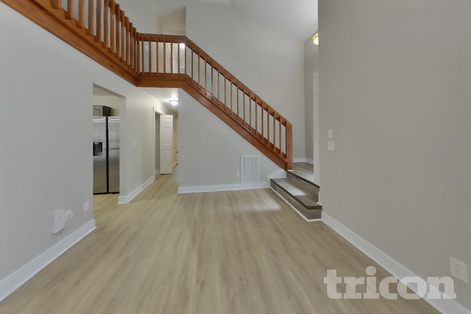 Building Photo - 2405 Ravine Dr