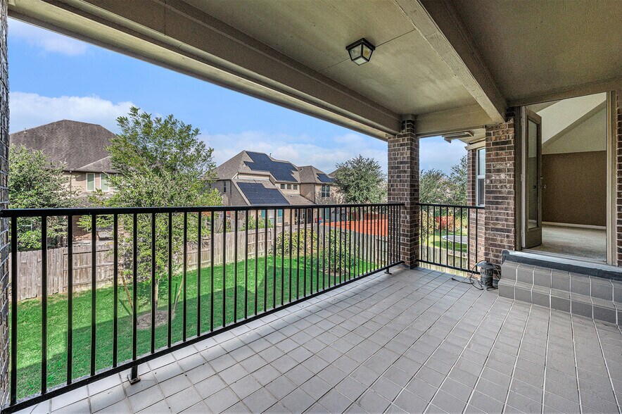 Building Photo - 11011 Kirker Ln