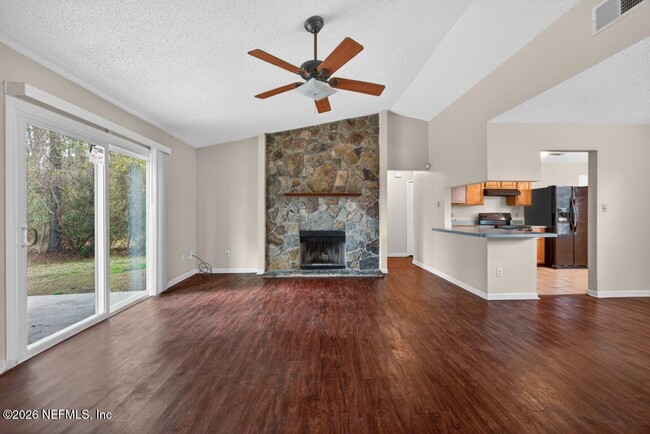 Building Photo - 8725 Huntington Woods Cir N