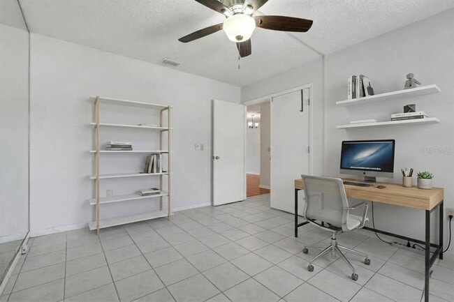 Building Photo - 3112 S Semoran Blvd