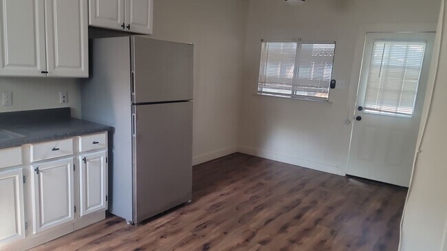 Building Photo - Beautiful Condo for Rent in San Antonio (7...
